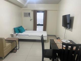 Studio 7 Residential Tiwer - 4