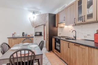 GuestHost - MM Principe Roomy Flat - 2