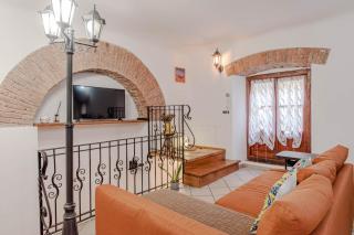 GuestHost - MM Principe Roomy Flat - 3