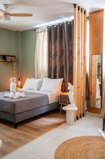 Filoxenia Athens House - 0