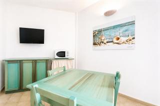 Appartamenti Raggio di Sole casa vacanze Gardenia con Wifi e Parcheggio - 3