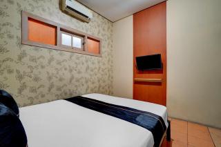 Hotel O near Summarecon Mall Serpong formerly Gemilang Guesthouse - 8