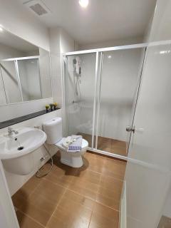 Room near BTS Sukhumvit line 800m - 2