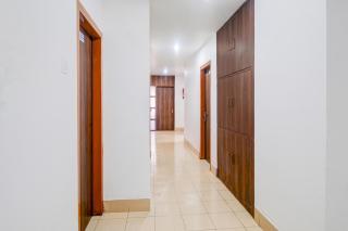 Super Collection O Sixmile Guwahati Formerly Hotel Gangotri - 8