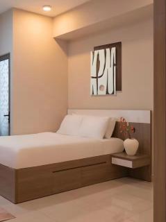 RiverGate Apex Suites Free Pool - 7
