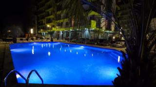 Sunset Double Studio - Mamaia Nord Resort Piscine & Spa Center langa plaja - 4