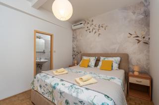 Apartment Cecilija - Seafront with sunbeds! Unique - 5