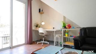 Spacious Larnaca Beach Apartment - 8