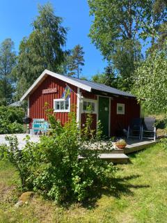 Rofylld oas nära Norrtälje - frukost erbjuds - 0