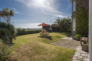 Folneth - Dog friendly, Garden, Beachfront - 8