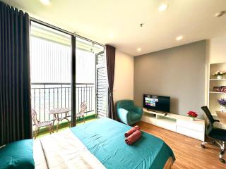 Cozy Premium Apartment with Full Kitchen in Vinhomes Green Bay Hanoi - 3