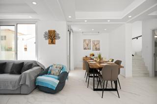 Villa Harmony by Ezoria Villas - 5