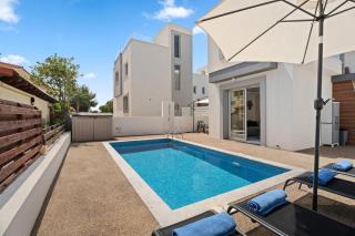 Villa Harmony by Ezoria Villas - 4