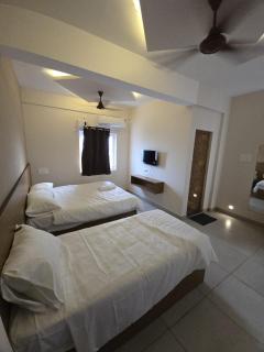 Sri Murari Dine & Stay Udumalpet - 4