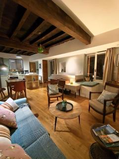 Appartement chaleureux, lumineux et calme - 1