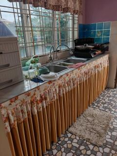 Sierra Cozy Stay Menggatal Sabah - 1