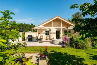 Garden House 1 - 7