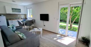 Cherry Garden Apartment - 1