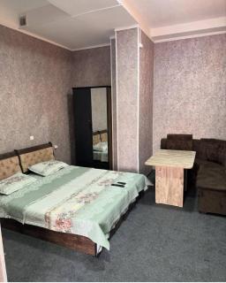 Nari Hotel - 1