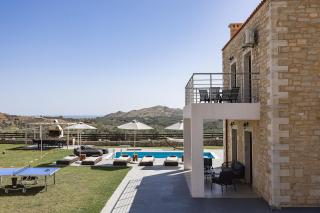 Dimokritos Villas IV, V, & VI, a homestay experience, By ThinkVilla - 5