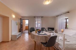 Iva Apartments - 7