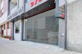 Super Hotel O Gold Inn - 8