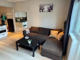 Stilren og sentral byleilighet med balkong! - 4