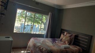 Alsat Guest Lodge Kuruman - 4