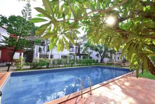 The Red Door 2 BHK Luxury Villa NR YU hotel Candolim - 8