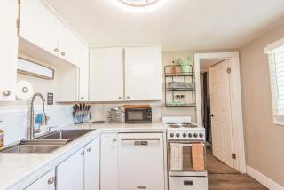 4940 Marianna Unit B - 8