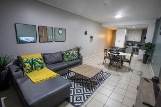 Stay at The Point- Happy Homely Horizons - Durban - 6