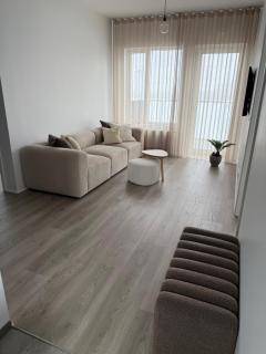 New Modern Two bedroom Apartment - 4