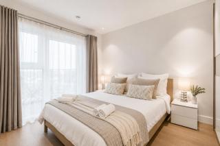 Chic Manhattan Studio Retreat - London - 8
