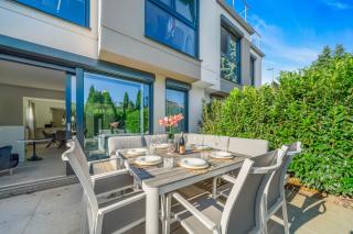 Modern Luxury Villa, 5 Bedrooms, Outdoor Grill - 5
