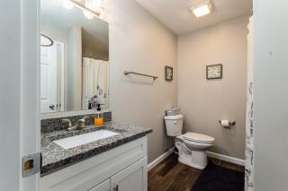 Audubon Woods Retreat 4BR 3BA Near Notre Dame - 7