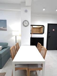 Modern 1BR Apt Next to Pasalimani & Shops - 3