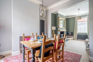 25 Compton Street - 7