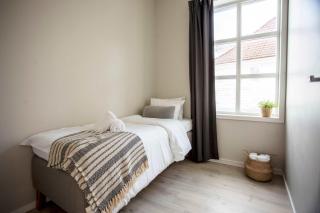 Modern Seafront 3BR Loft Walk to Bryggen - SVB305 - 4