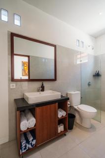 Villa Susan 6 BR - 5 mins to cafes and shops in Seminyak - 1
