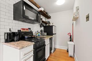 Central King Bed Studio Sleeps 3 Walk Score 98 No Car Needed - 7