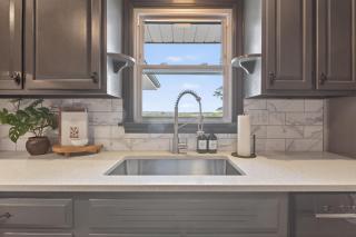 Cozy Farmland Retreat Minutes to Sight & Sound - Ronks - 5