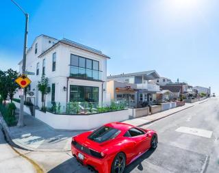 130 - 39th - Stunning 3 Story with Rooftop Deck home - 9