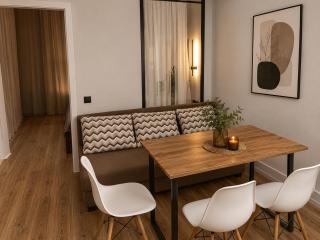Crystal Residence 2 Bedrooms 19 Floor - 3