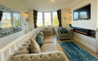 Spinnaker, Whitehall - 8