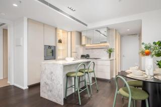 LaneStay - Albert Park View w Pool Gym & Parking - 6
