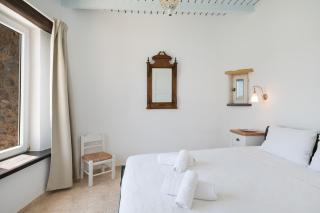 Agios Sostis Dove House - 4