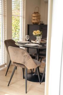 VELUWE MODERN CHALET VOORTHUIZEN - On Park With Community Swimming Pool, Restaurant and Bowling - Comfortable and Great Stay for Perfect Getaway - 6