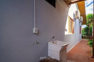 Casa com Piscina Próxima à Praia JDE792 - 1
