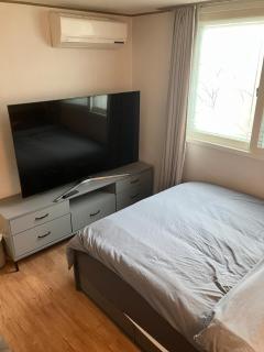 2bed Gangnam, Sinnonhyeon Long-term travel, business trip, tourist guide available Nonhyeon Station Sinnonhyeon Station 10 minutes on foot - 6