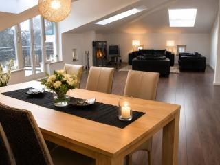 Premium-Loft am Wasser - 3 Balkone - 7